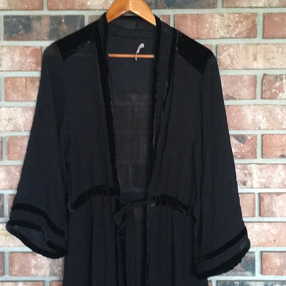 Velvet trim kimono - Picture 6 of 9